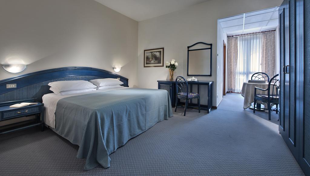 Hotel Terme Bologna Abano Terme Szoba fotó